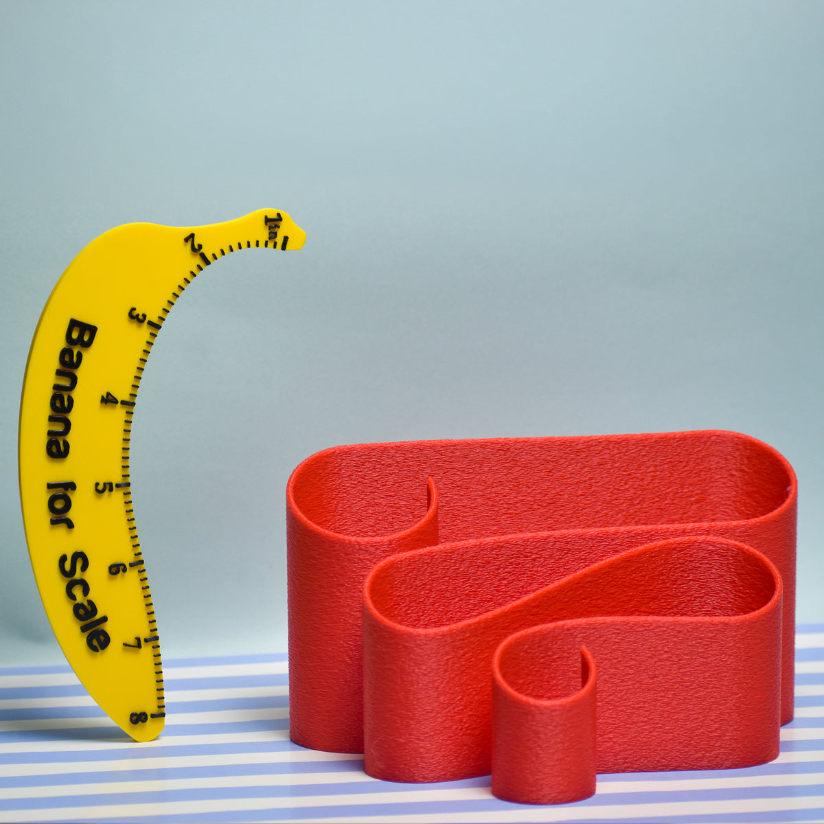 Flowing Line Desk Organiser