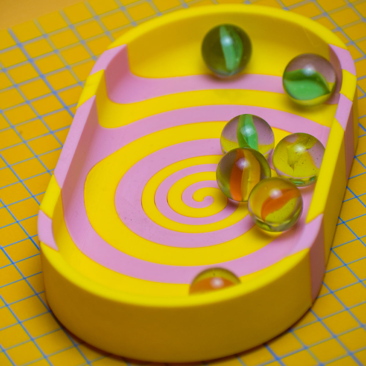 Spiral Catch-All Tray