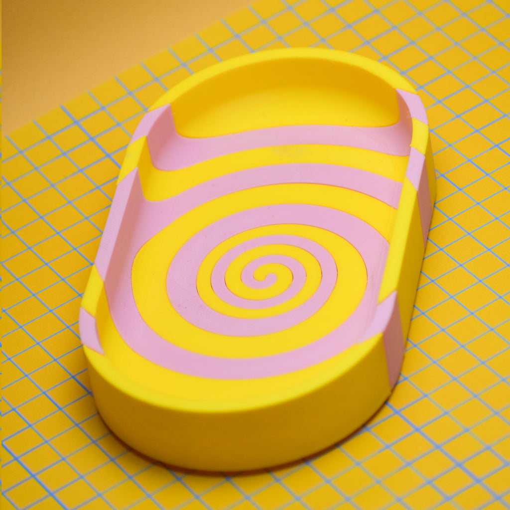 Spiral Catch-All Tray