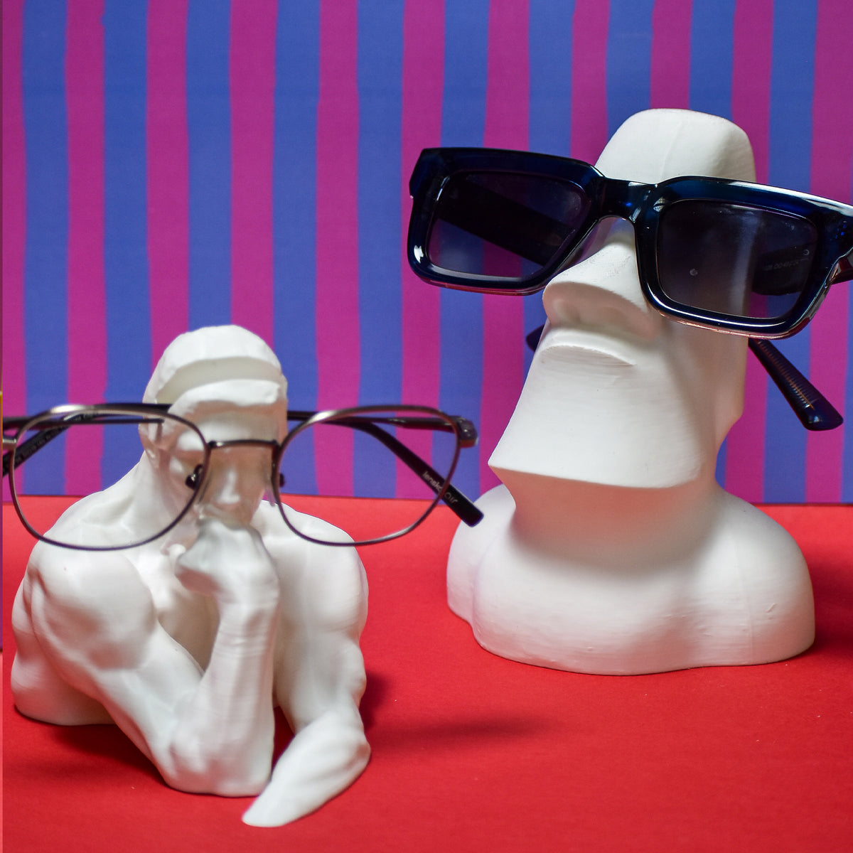 The Thinker Glasses Holder